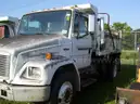 2002 Freightliner FLD70