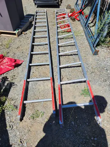 14&#x27; straight ladder