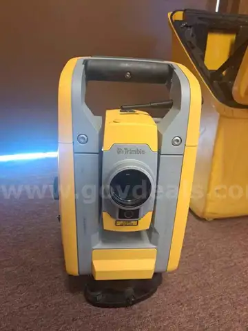 Broken - Trimble S3 DR Total Station