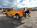 2017 Ford F-350 SD - Pickup truck with Snow Plow and Sander