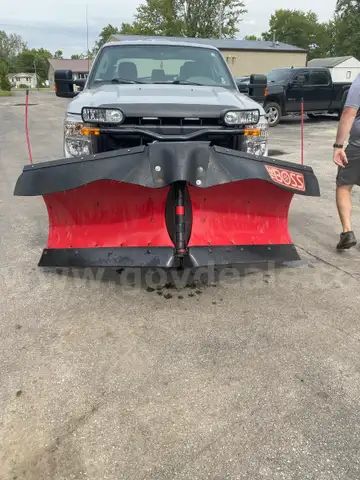 8.2 V Plow Boss
