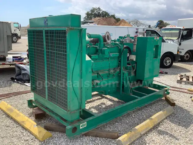 Cummins 250KW Standby Generator with STAMFORD 60hz 3-Phase Gen-End