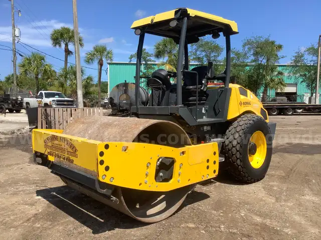(2018) BOMAG BW177D-5 Compactor, Diesel 7-Ton Single Vibratory Drum