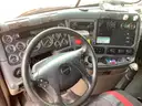 2011 Freightliner Cascadia 125 Truck Tractor Sleeper 6x4  T/A