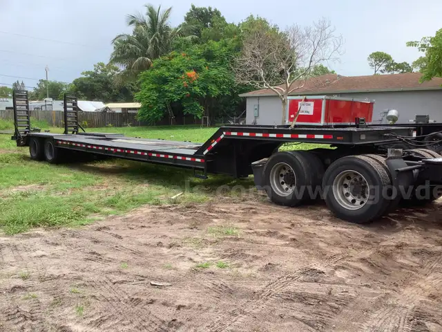 Trailer, WALT Tandem Axle Gooseneck 25 Ton GVW, 6&#x2019; Ramps