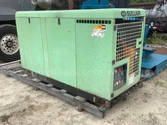 Air Compressor, SULLAIR UTILITY 260cfm powered by JD5030 Skid-Mounted w/Enclosure
