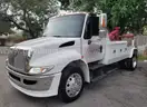 2005 International 4300 12 Ton Wrecker 4X2