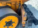 LeeBoy 9000 Asphalt Paver with CAT DIESEL Engine, Rubber Tire All-Wheel Drive