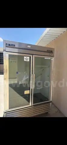 True T-49G Refrigerator