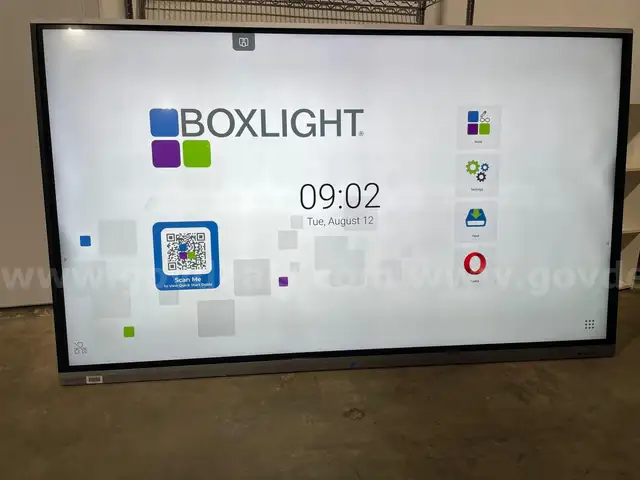 Boxlight PROCOLOR 863U+ - 86&#x22; 4K Interactive Screen