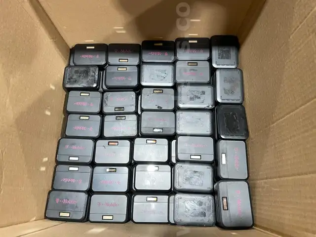 Franklin T9 Mobile Hotspot  with chargers