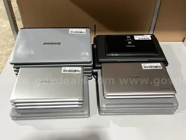 Lot of 22 Assorted ByteSpeed and Asus Laptops
