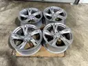 Lot of (4) OEM GM 20&#x22; Aluminum Wheels &#x2013; 20x8.5J, 6-Lug, Silver Finish