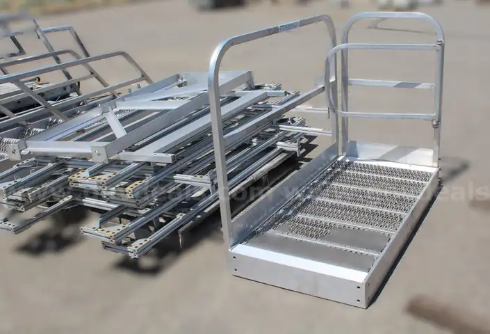 Metal Walking Platform and Stairs