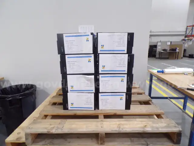 1 lot (16) Dell OptiPlex Computers