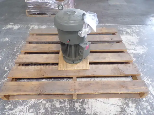 US MOTOR CO 7.5 HP MOTOR