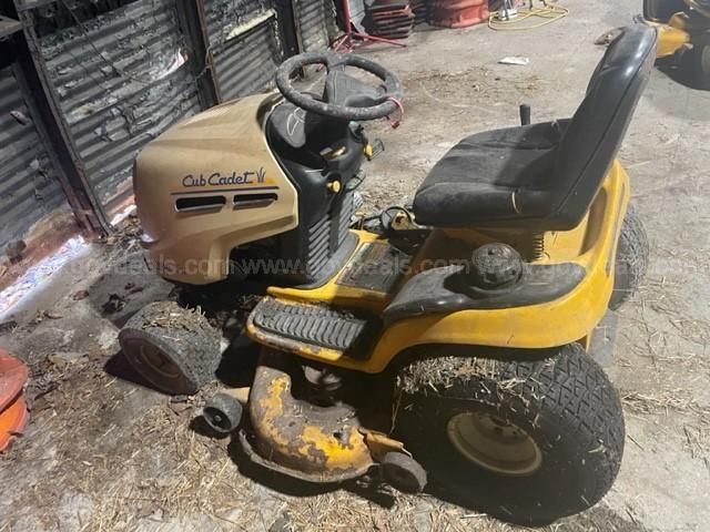 Cub cadet lt1050 online deck removal