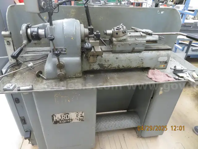 Hardinge DV-5 Lathe