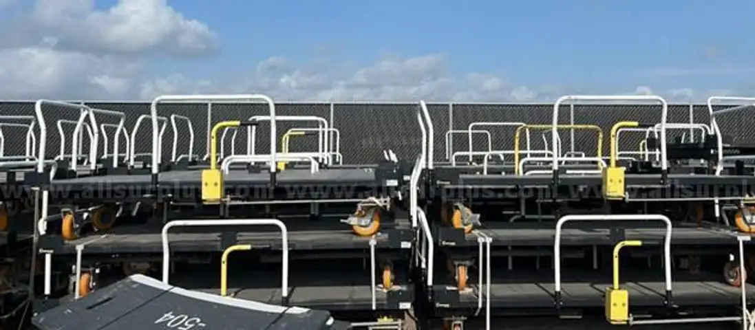 45 Ea., Jtec Warehouse Carts