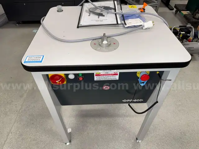 American Hakko DPF-300 Fume Extractor System