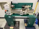 Grizzly G0602 Metal Lathe
