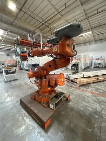 ABB IRB6640-M2004 Industrial Robot Arm with Controller