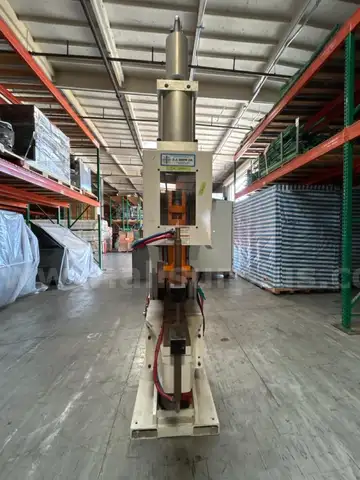 T. J. Snow Co. RW-1 Resistance Spot Welding Machine