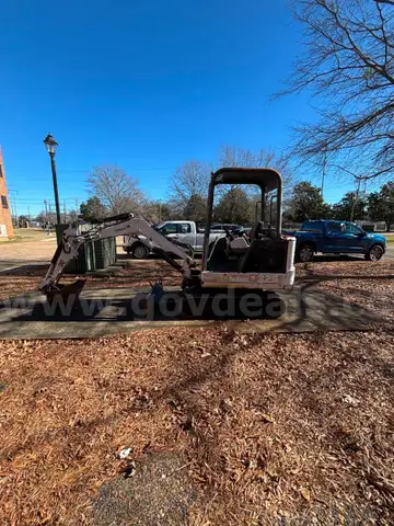 BOBCAT MINI EXCAVATOR