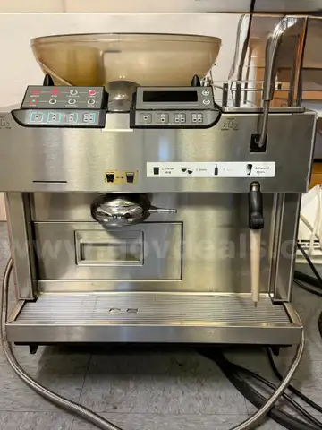 BUNN MAESTRENA ESPRESSO MACHINE