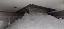 MANNHARDT COMMERCIAL ICE MAKER