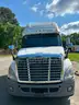 2010 Freightliner Cascadia 125, 938,742mi | T522 DDDC FLEET