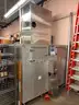 MANNHARDT ICE MAKER