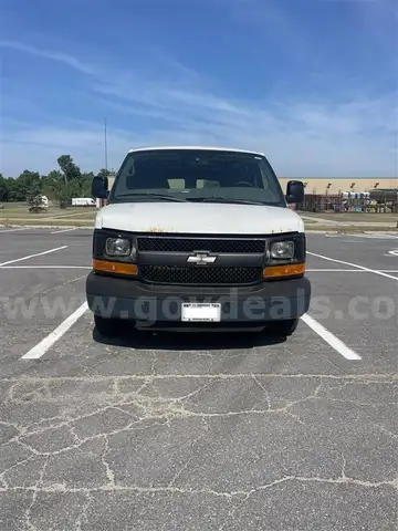 2013 Chevrolet Express, 110076mi | V503-A FORT DRUM