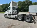 2012 Freightliner Cascadia 125, 253638mi | T534 DDDC FLEET