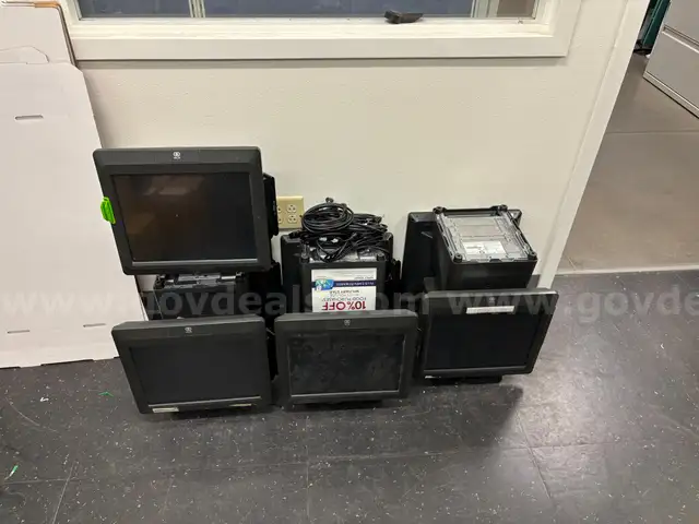7x NCR 72XRT POS Registers / PCs