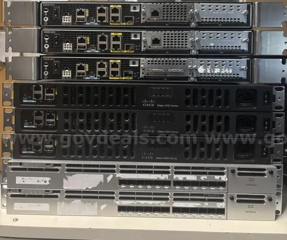 Lot of Cisco 4331/4321 Routers and C3850 Switches