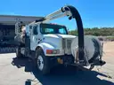 2001 International 4700