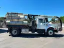 2001 International 4700