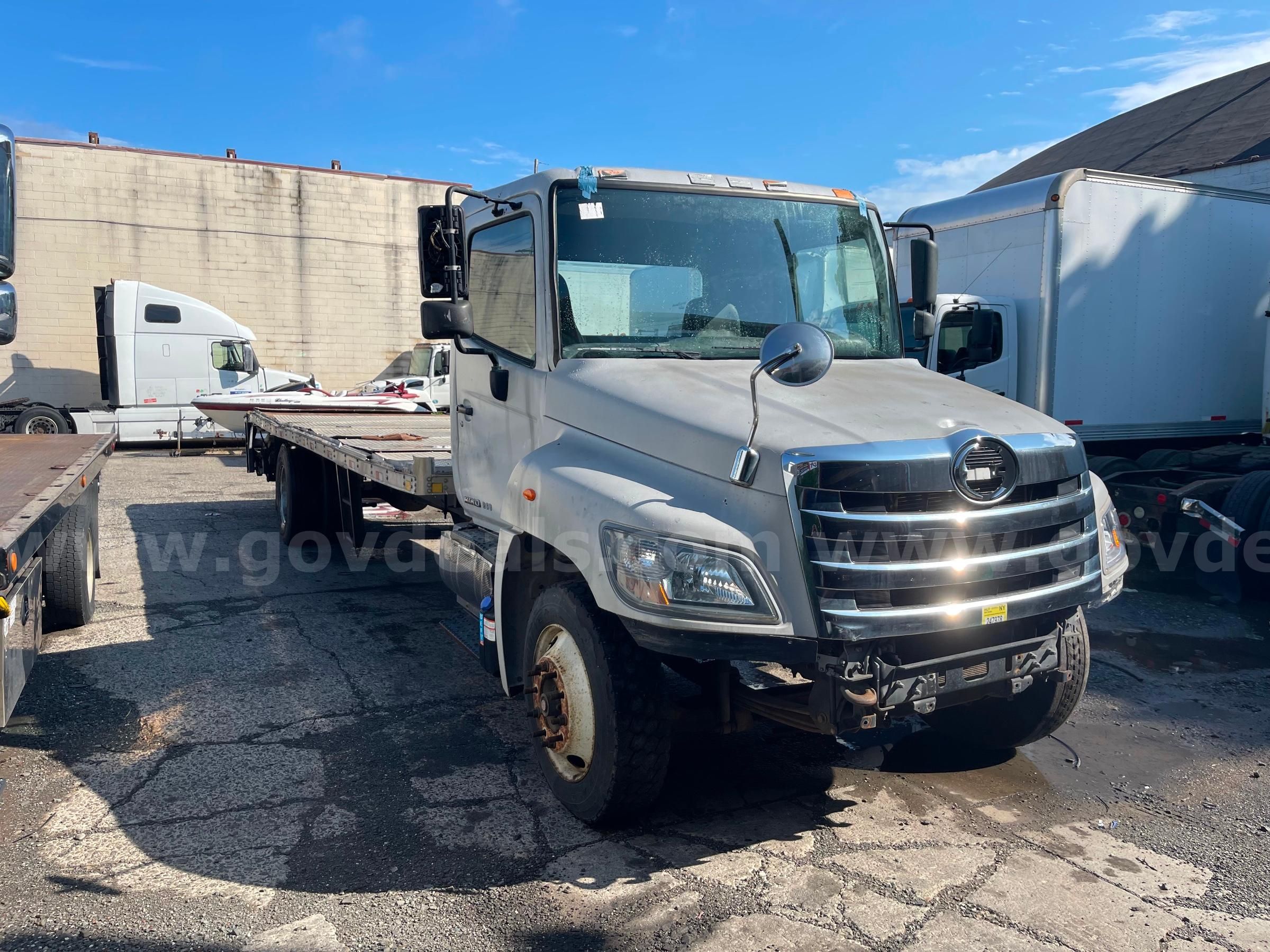 Photo of a 2018 Hino 268