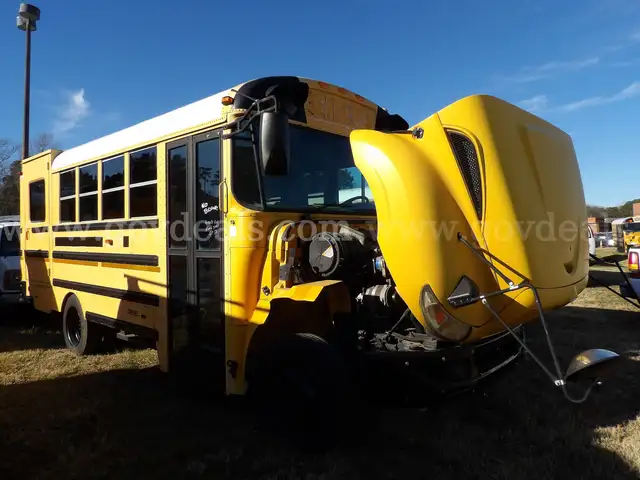 2010 International 3000 School Bus