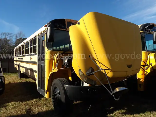 2007 International PB105 School Bus