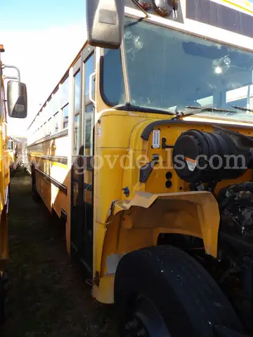 2010 International CE School Bus