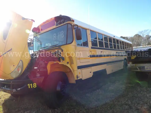 2010 International CE School Bus