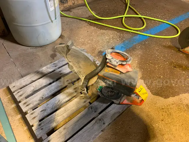 HusQvarna 16&#x22; Concrete Pipe Saw