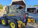 2005 New Holland LS170 Skid Steer + Tires/Rims/Jack + 82&#x22; Snow Bucket