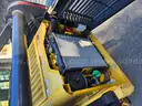 2005 New Holland LS170 Skid Steer + Tires/Rims/Jack + 82&#x22; Snow Bucket