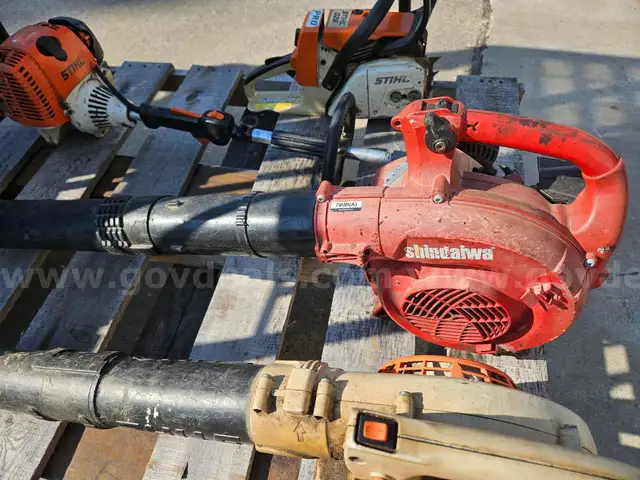 LOT of 3 Stihl Power Equipment &#x26; 1 Shindaiwa Blower