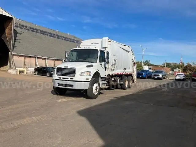 2008 Freightliner M2 Rear Load Packer Garbage Truck