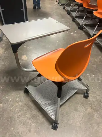 Student desk