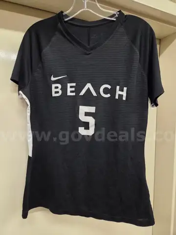 (J105) Nike Short Sleeve Jersey   - Black L